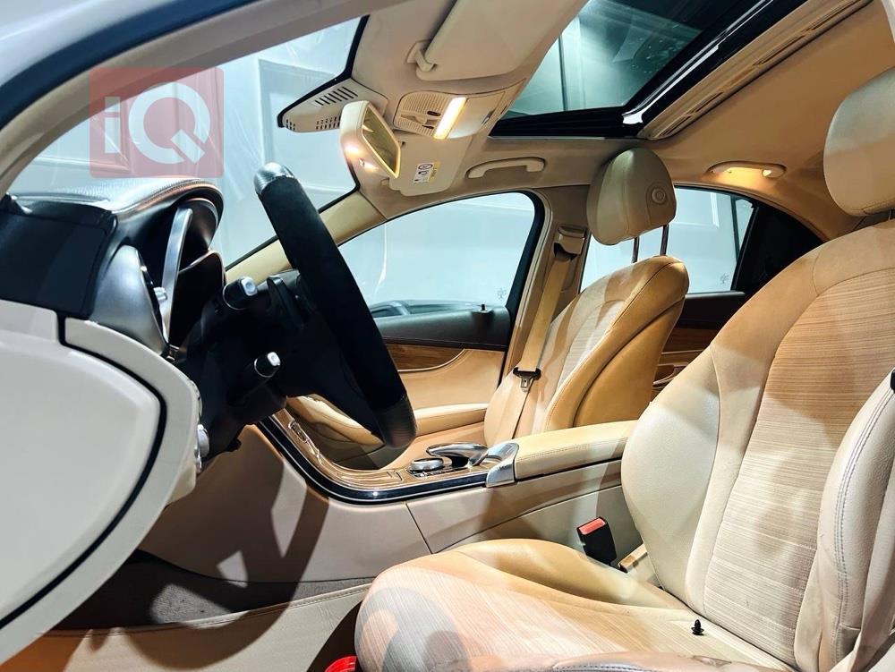 مرسيدس بنز C-Class